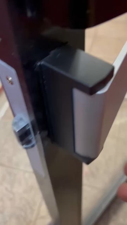 Sunnyside Hardware & Locksmith - New handle for exit - Hardware Stores Near Me - Sunnyside, New York