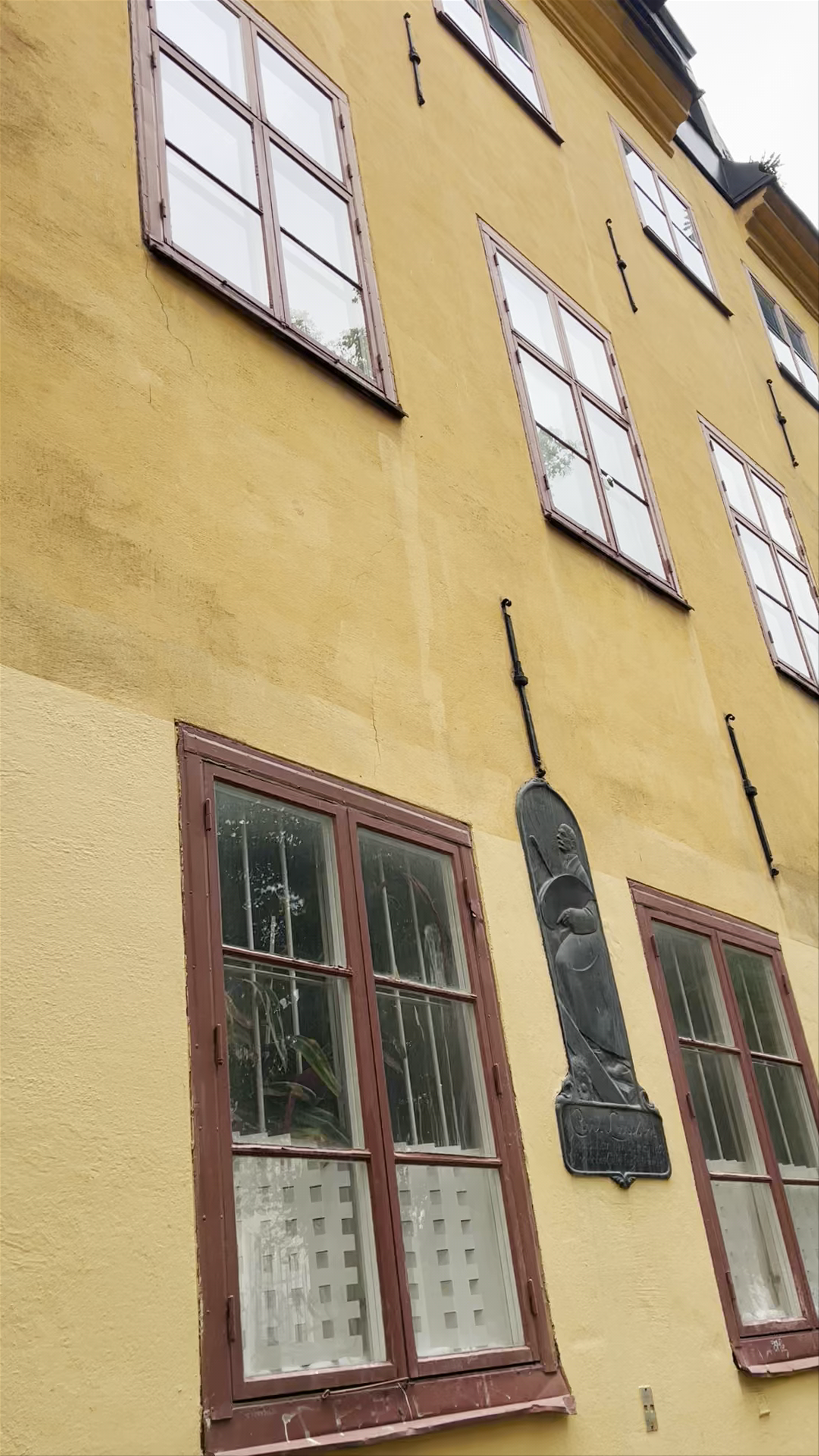 Explore Stockholm's Narrowest Street: Mårten Trotzigs Gränd