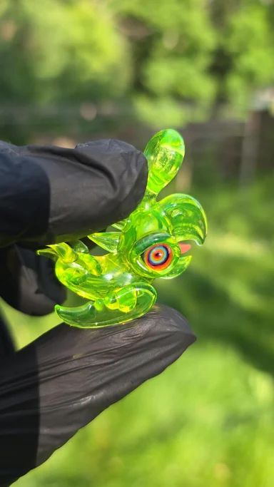 Preview pic of Rj Glass Bird Pendant