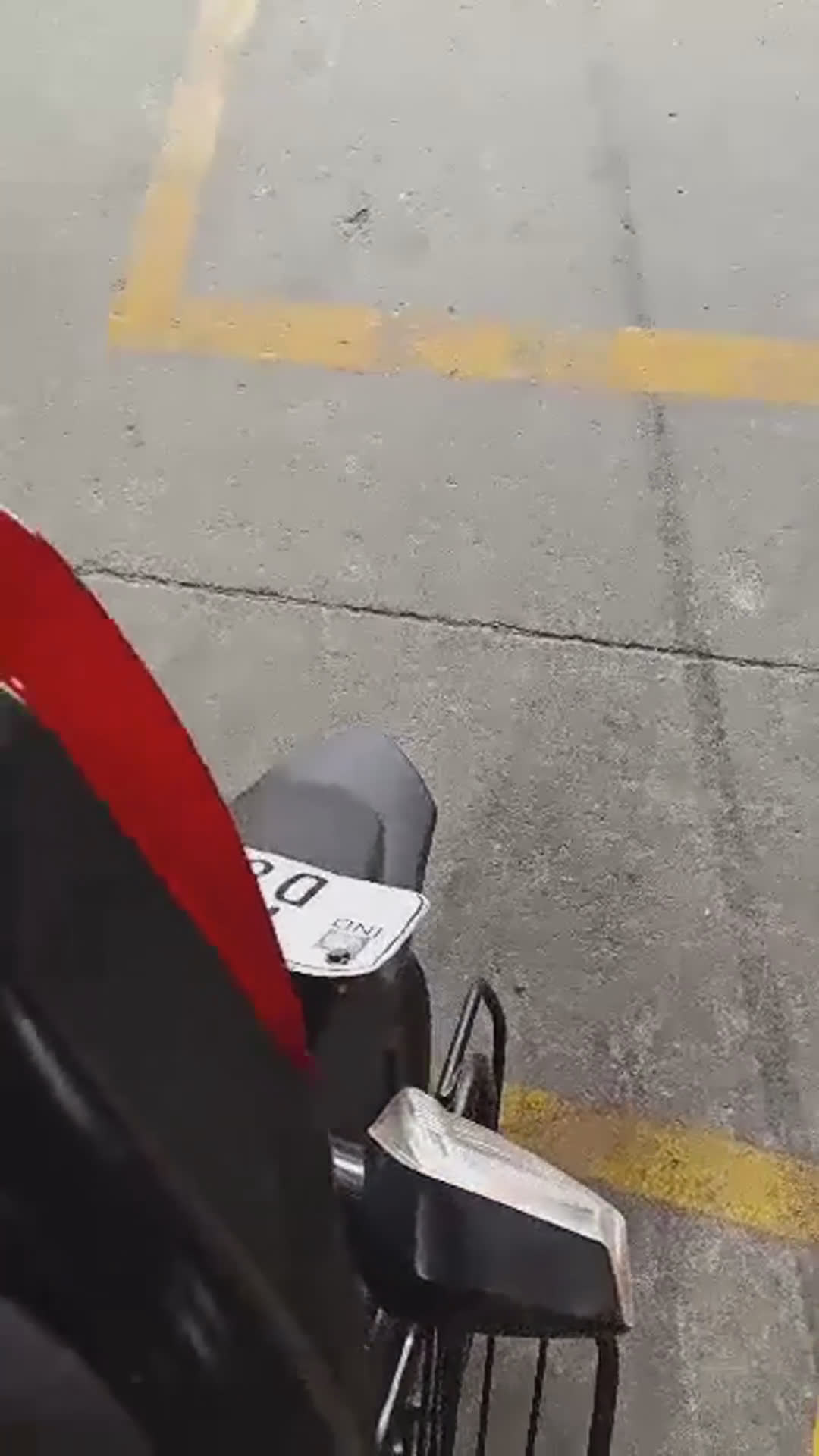 Walk-around video thumbnail