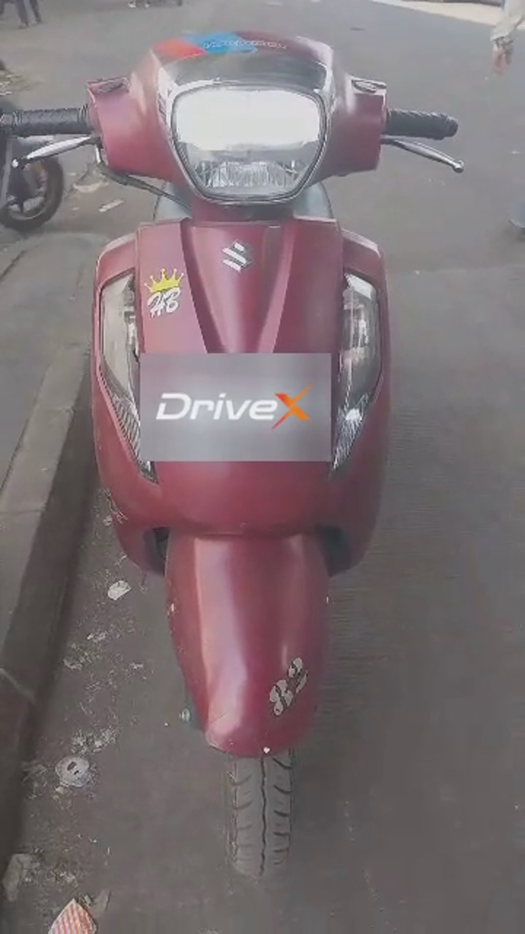 Walk-around video thumbnail