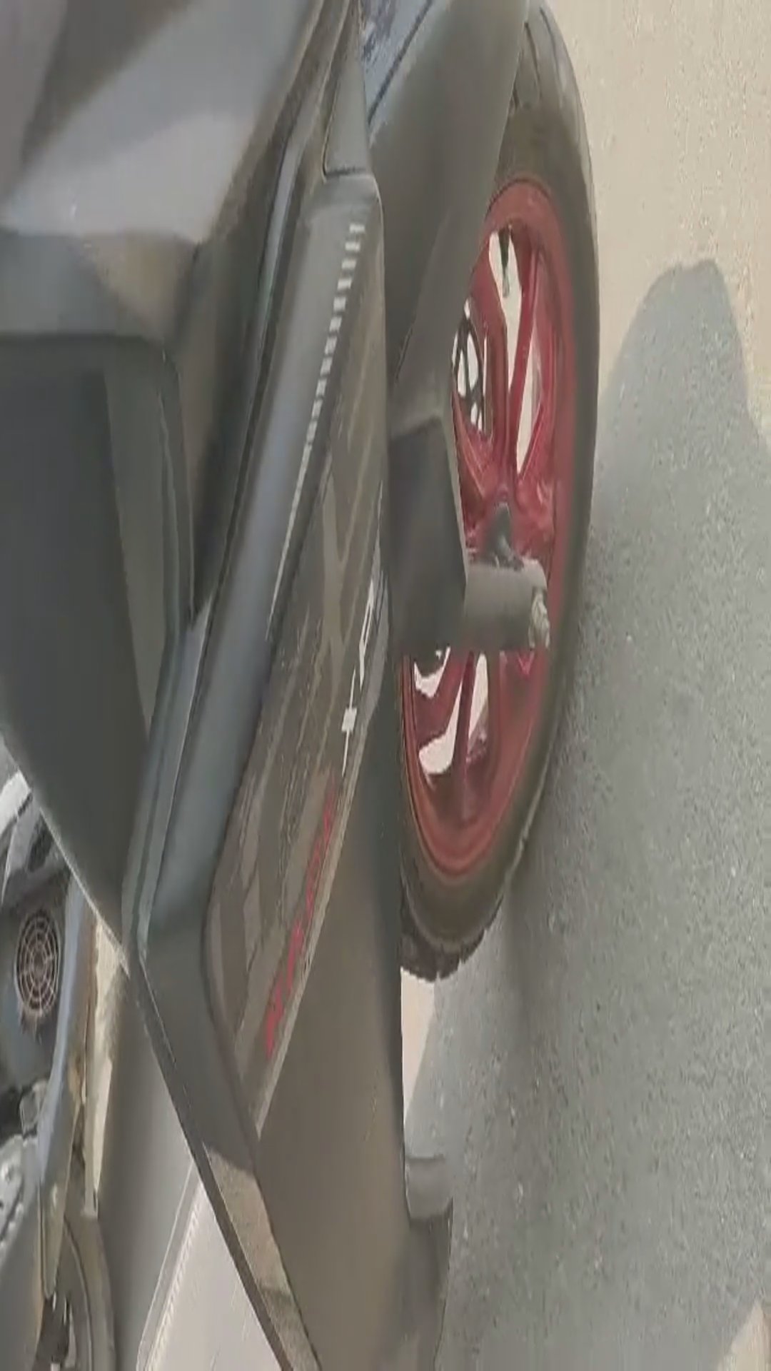 Walk-around video thumbnail