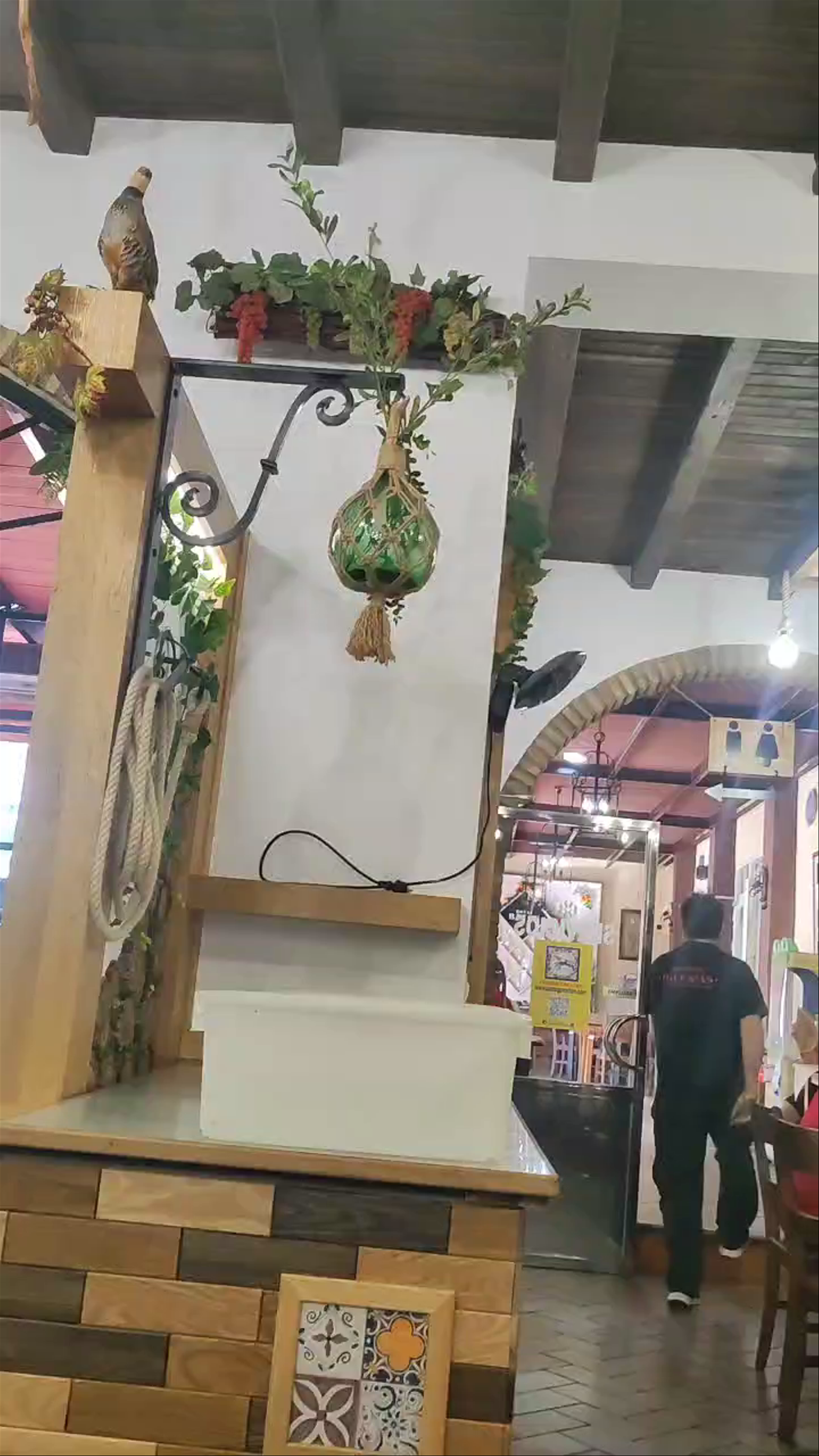 Bodega Roldan - Restaurante en Bollullos Par del Condado