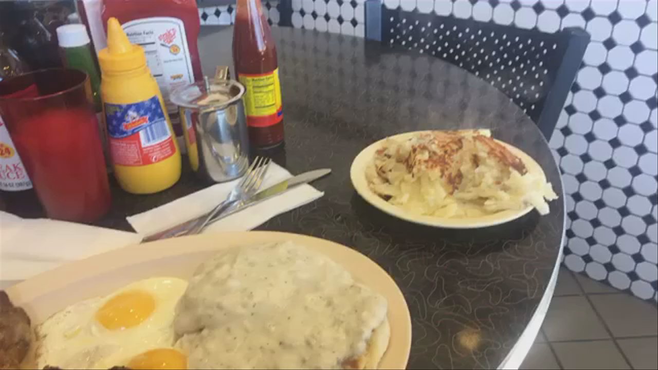 Steak n Egger - Breakfast & Brunch Near Me - McCook, Illinois