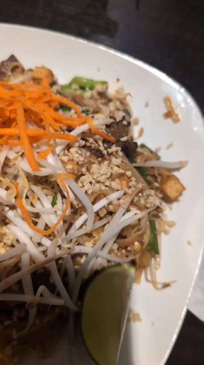 Wok n Fire STC - Pad Thai - Sushi Bars Near Me - St Charles, Illinois