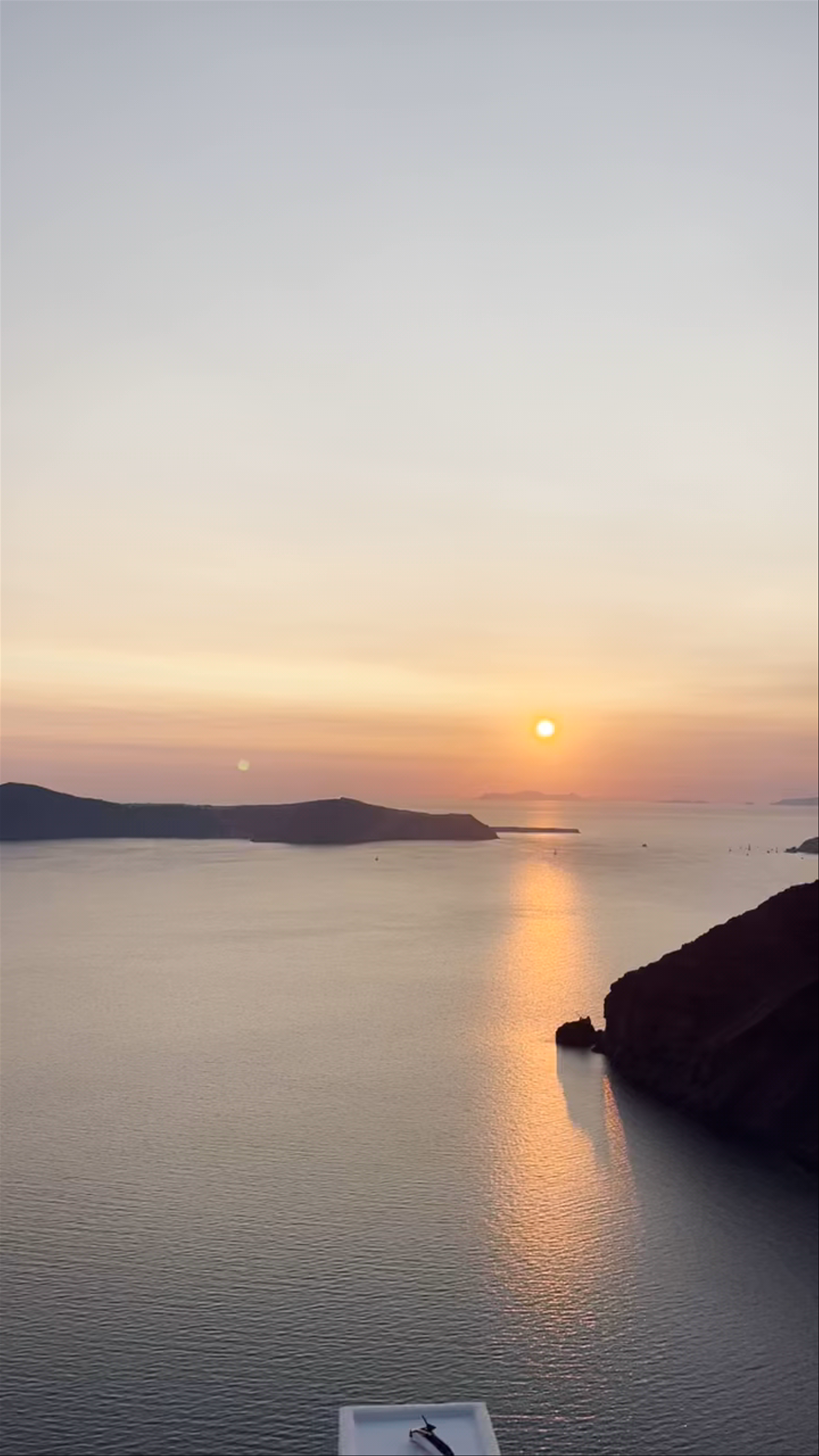 Lioyerma Lounge Cafe Pool Bar