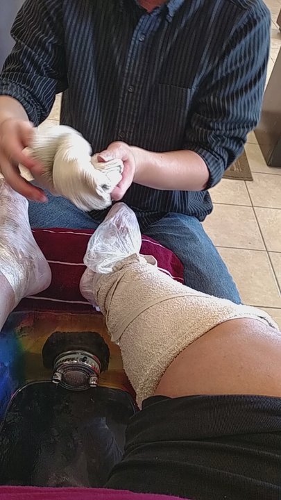 Q Nails & Spa - Clay masque after pedicure with orange sugar scrub, got wax treatment on feet hot towels w/hot lotion and hot stone massage! Heaven!!! - Nail Salons Near Me - Cedar Falls, Iowa