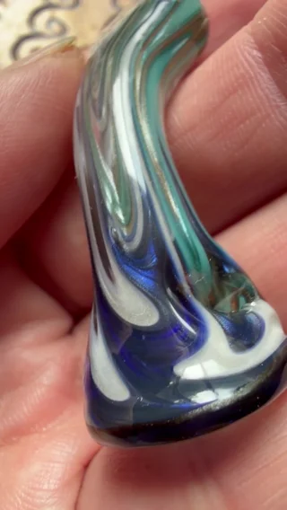 Preview pic of Reversed spiral wigwag puffco proxy core mouthpiece
