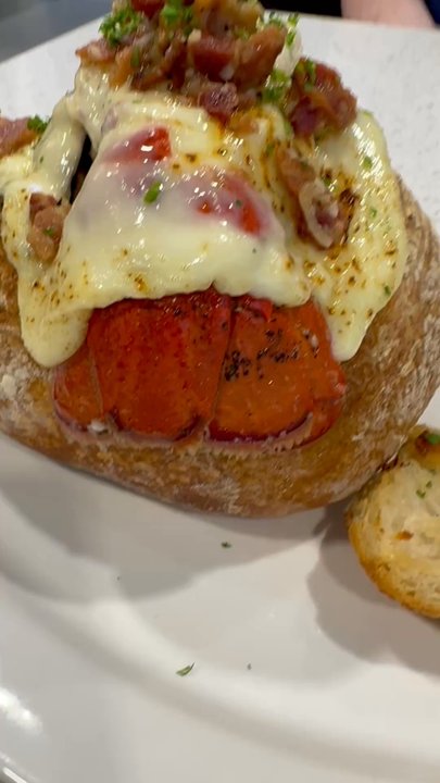 Pan Roast - Loaded Clam Chowder Bread Bowl - Seafood Near Me - Portland, Oregon