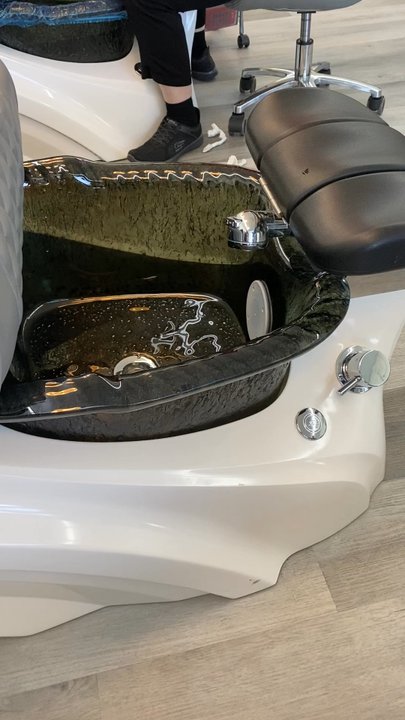 Elegant Nails - The new spa chairs are beautiful! - Nail Salons Near Me - Valley Village, California