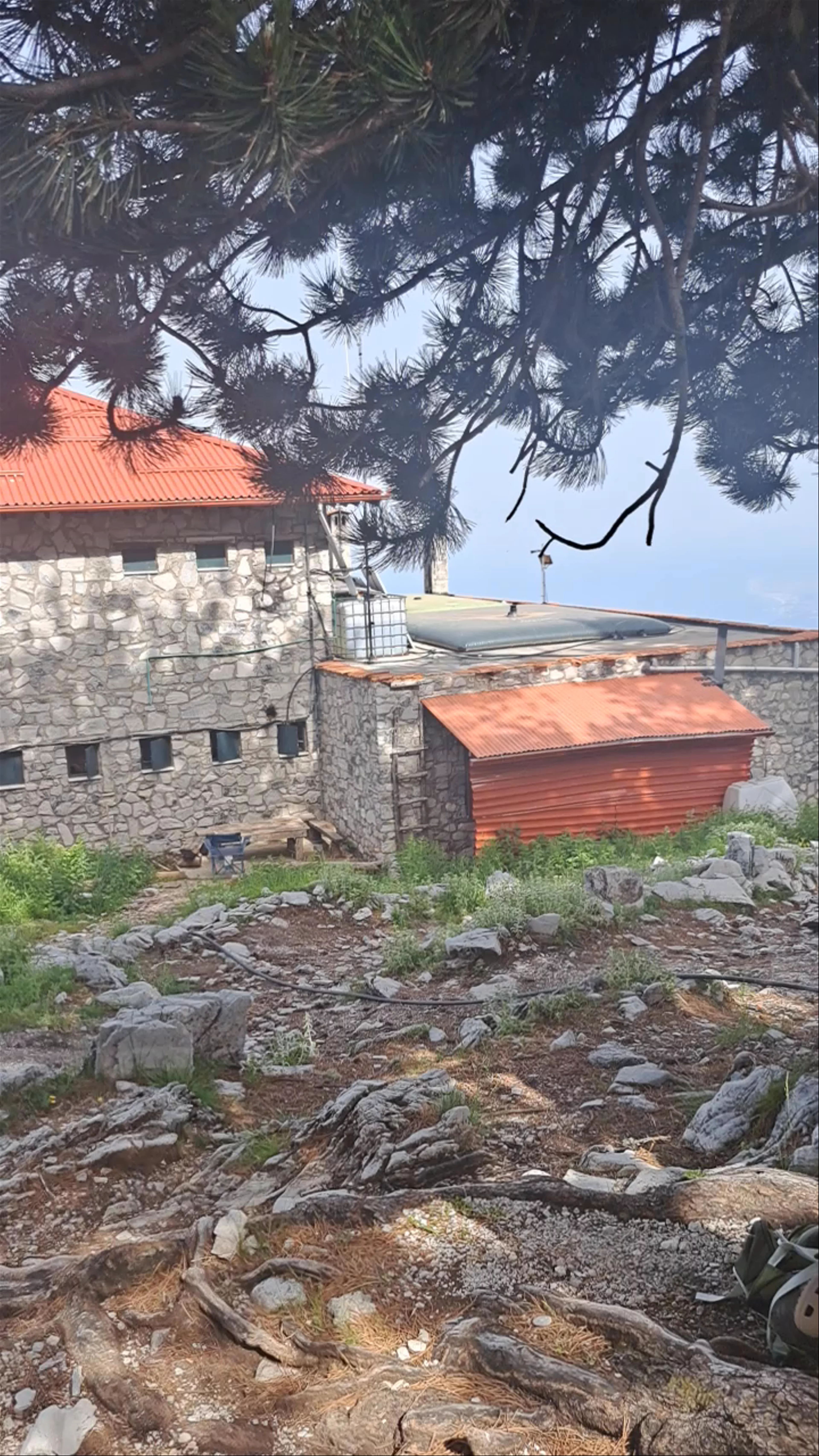 Καταφύγιο Πετρόστρουγκας