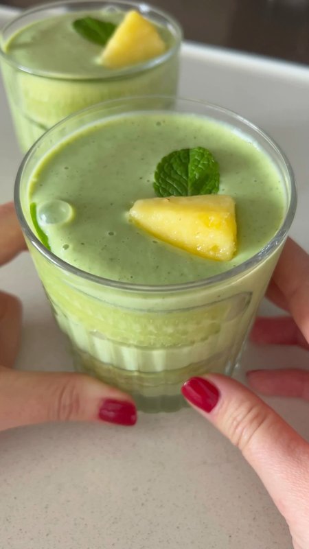 Pineapple and Cucumber Smoothie