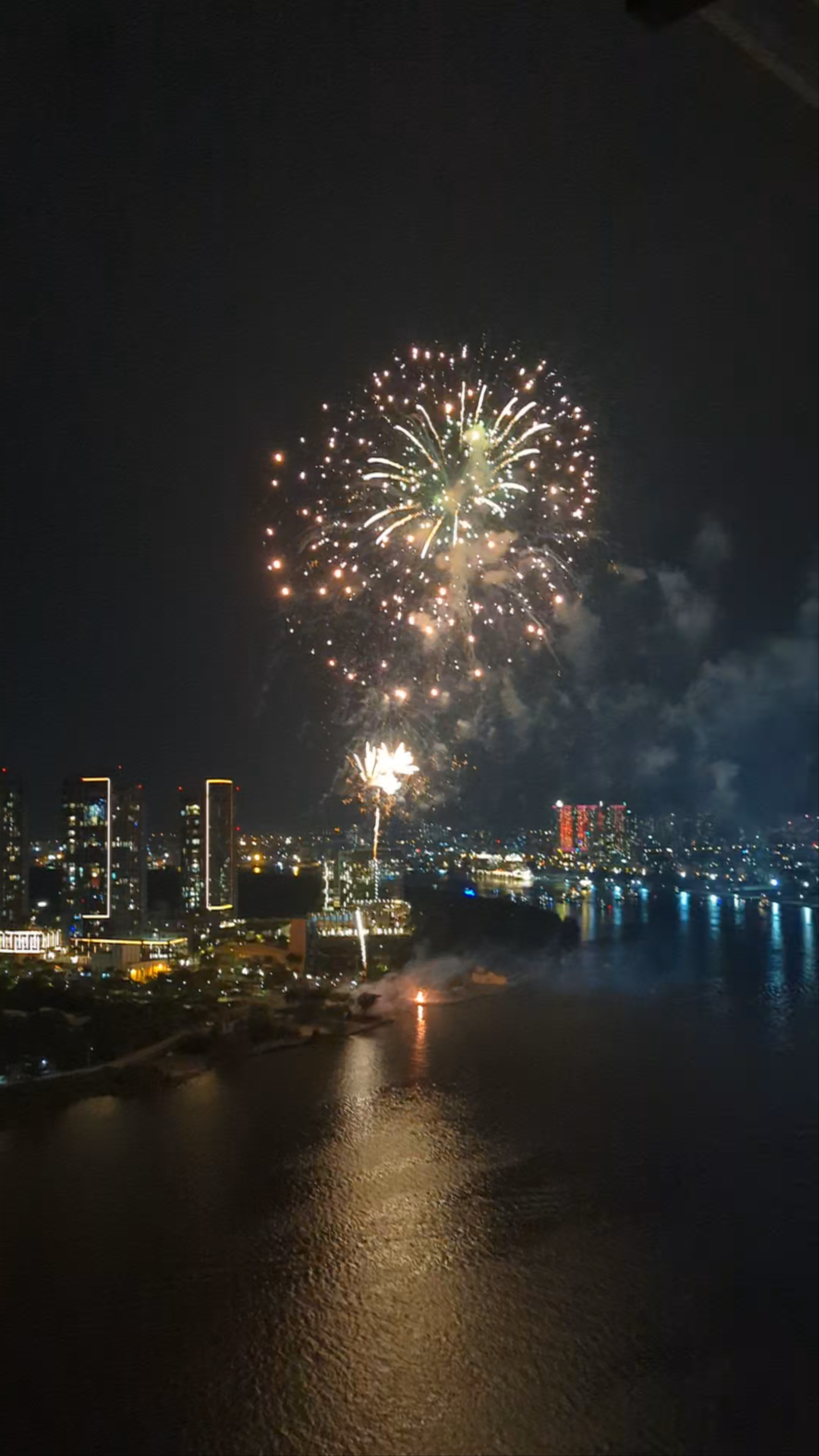 Liberty Central Saigon Riverside Hotel