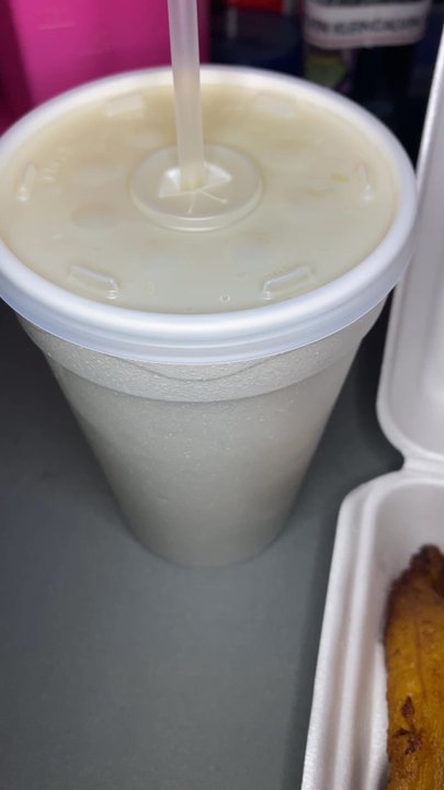 Cliff's Restaurant & Catering - Brown Stew Chicken and Oxtail with lemonade - Caribbean Near Me - Miami, Florida