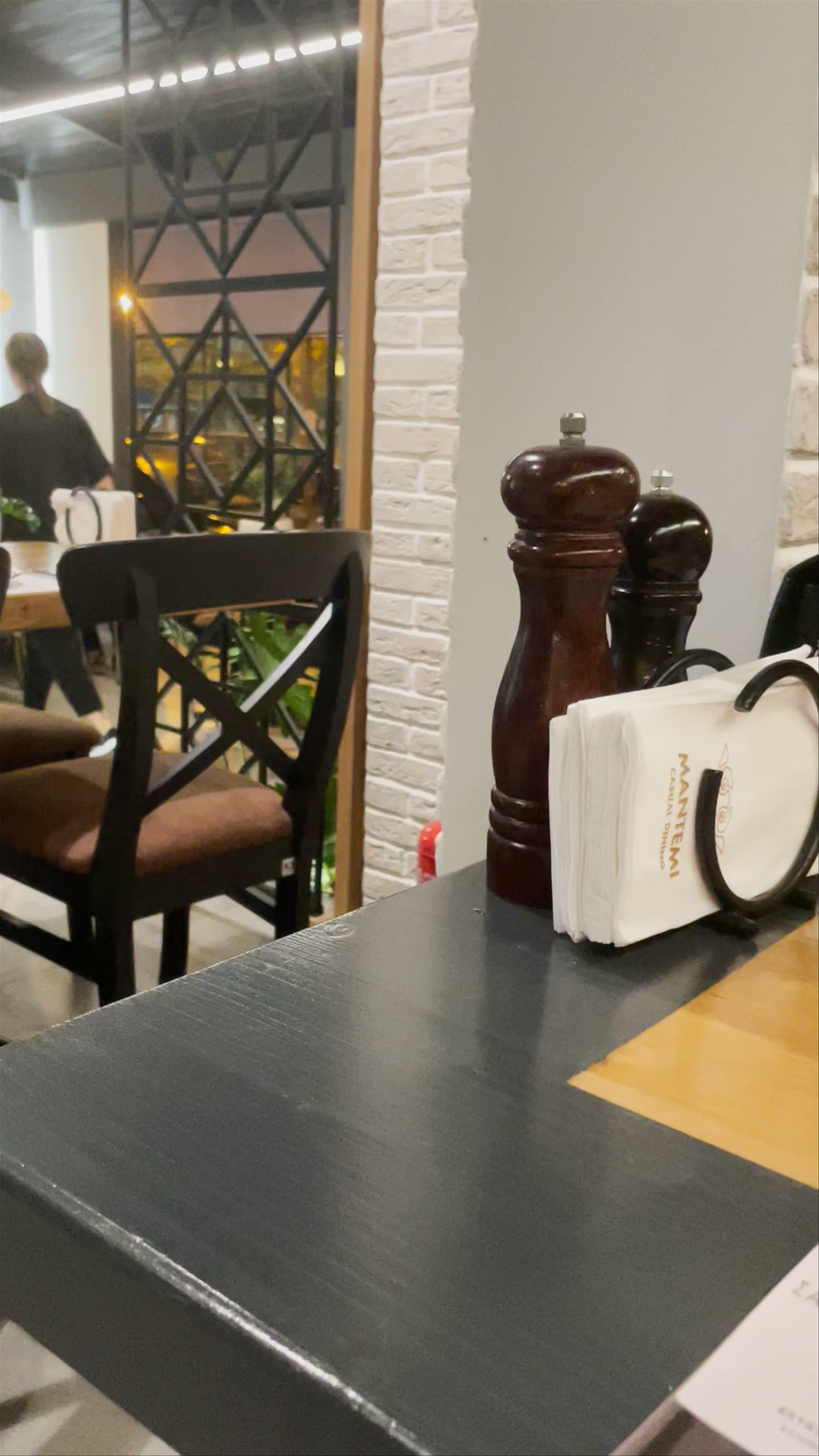 ΜΑΝΤΕΜΙ | Casual Dining