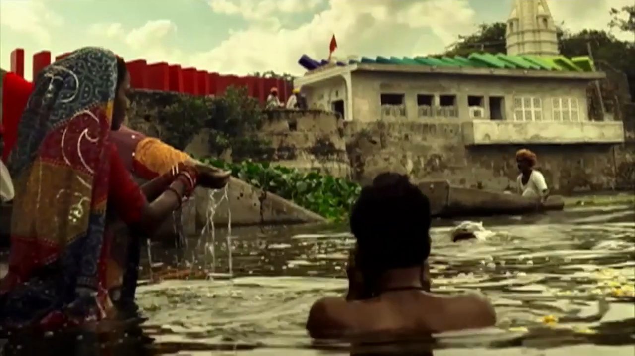 Sony Bravia “Domino City”