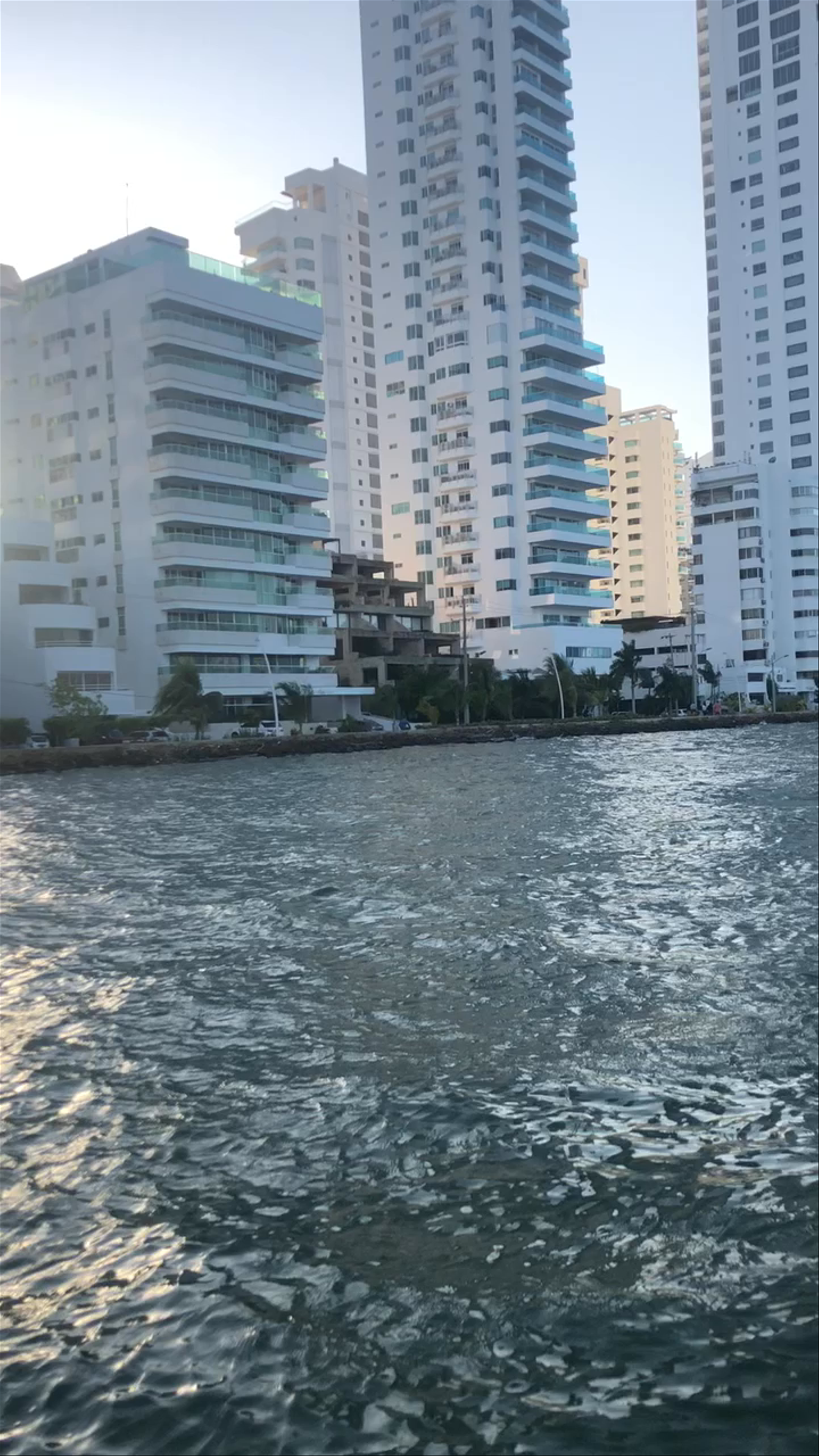 Sunset Boat Ride over Bahía de Cartagena in Bocagrande, Cartagena Province