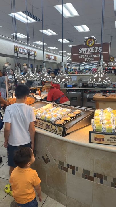 Buc-ee’s - Gas Stations Near Me - Fort Valley, Georgia