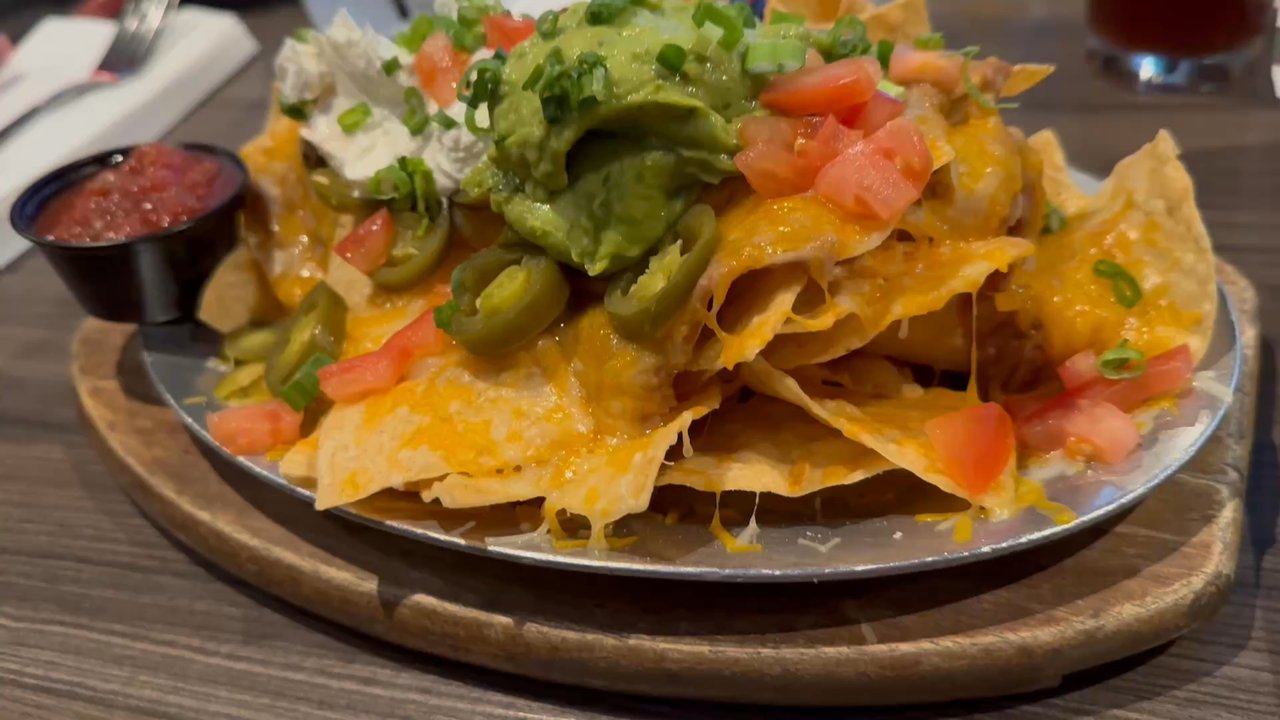 Griffins Grill - Nachos - Karaoke Near Me - Los Alamitos, California
