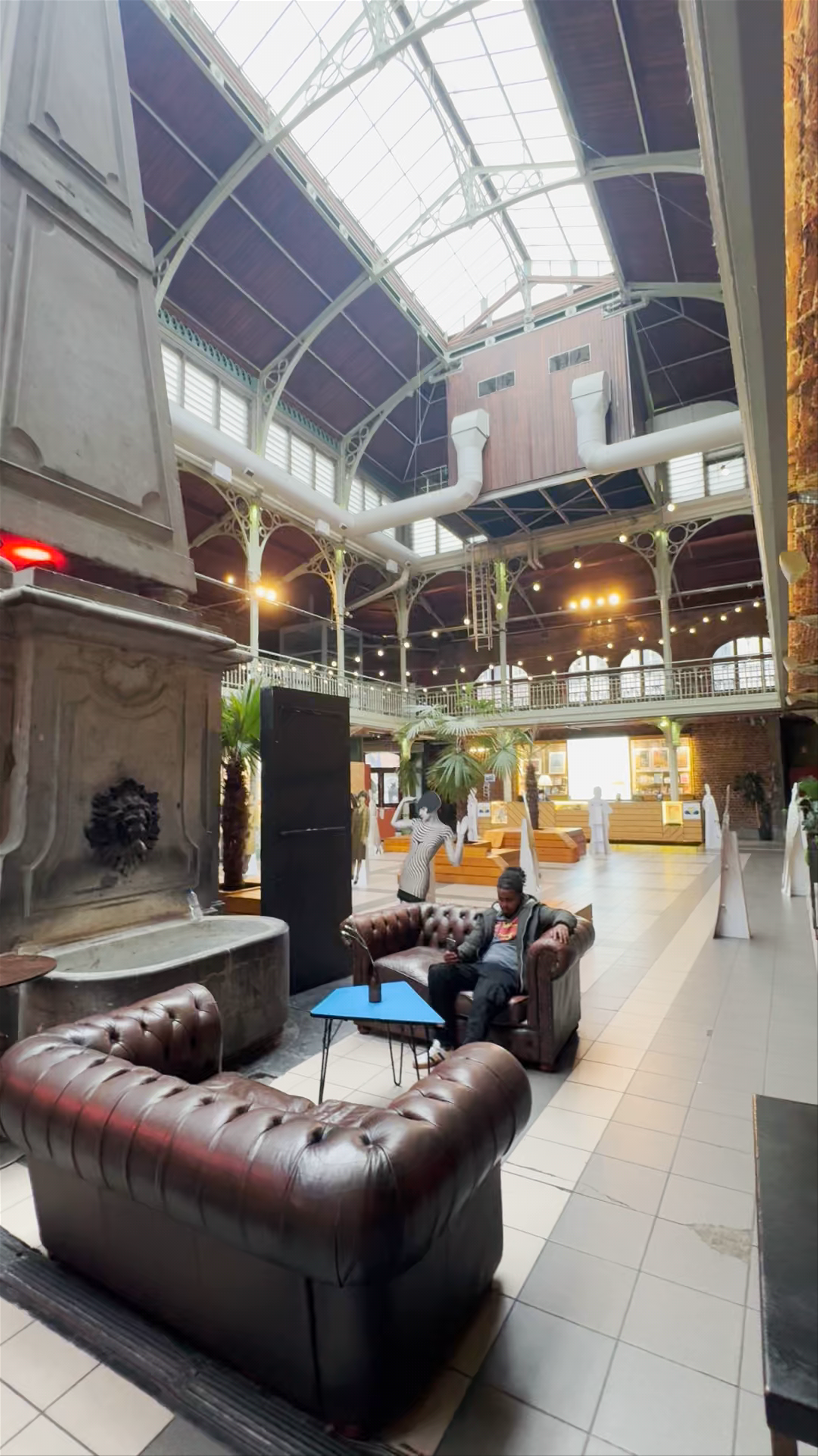 Café De Hallen: Historic Charm and Cozy Urban Vibes in Brussels
