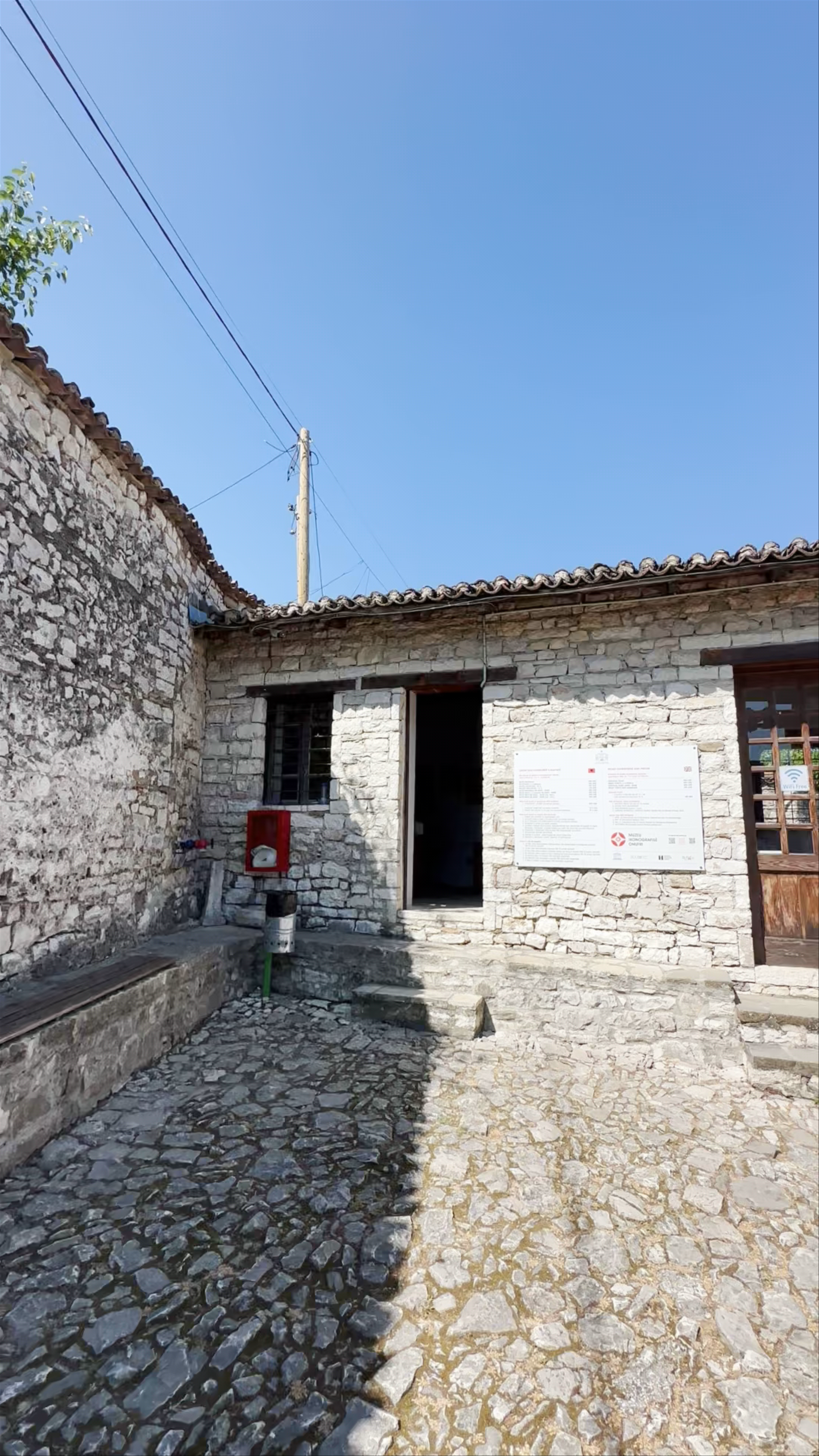 Muzeu Kombëtar Ikonografik Onufri: A Walk Through Berat’s Byzantine Art Heritage