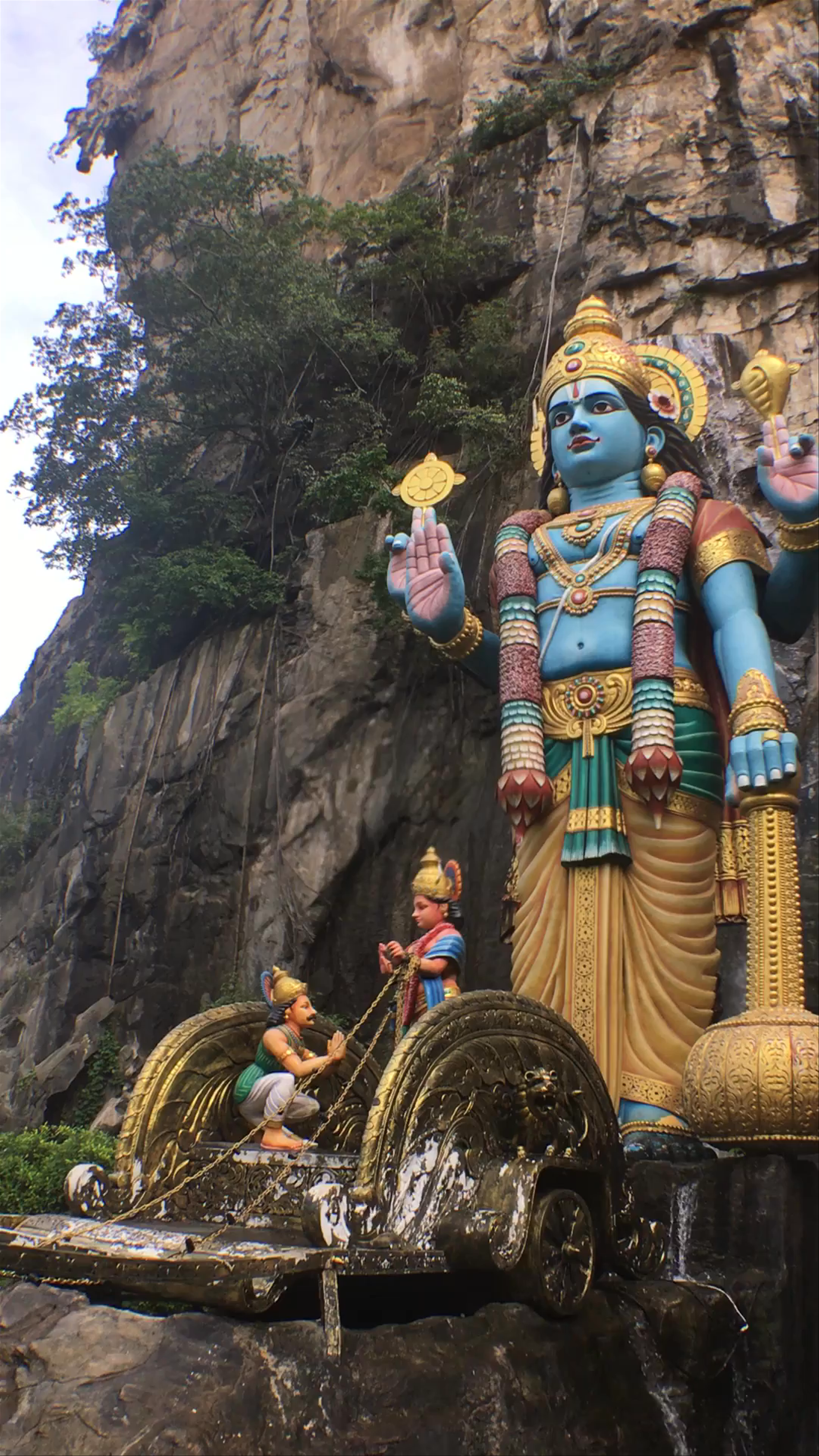 Ramayana Cave - Suyambu Lingam at Batu Caves, Malaysia