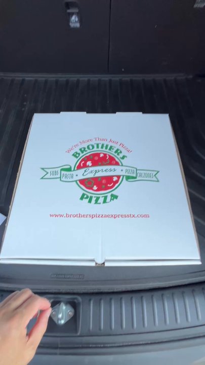 Brothers Pizza Express - 18" XL cheese - Pizza Near Me - Spring, Texas