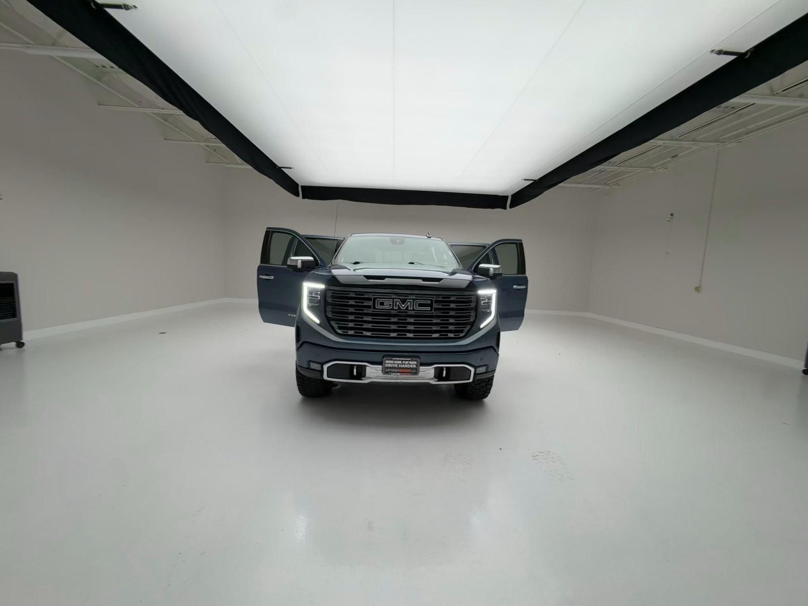 Lifted Trucks - #TX10745 - 2025 GMC Sierra 1500 Denali Ultimate Crew Cab