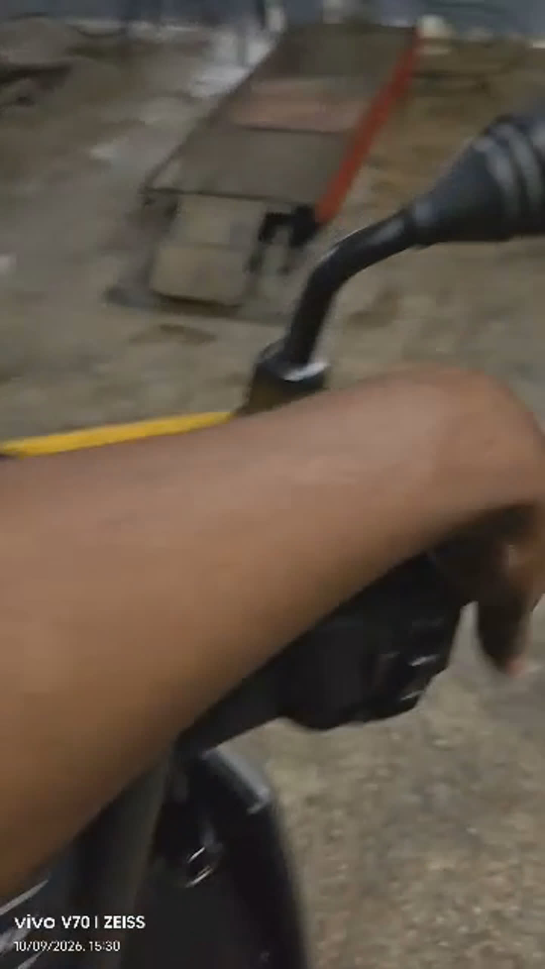 Walk-around video thumbnail