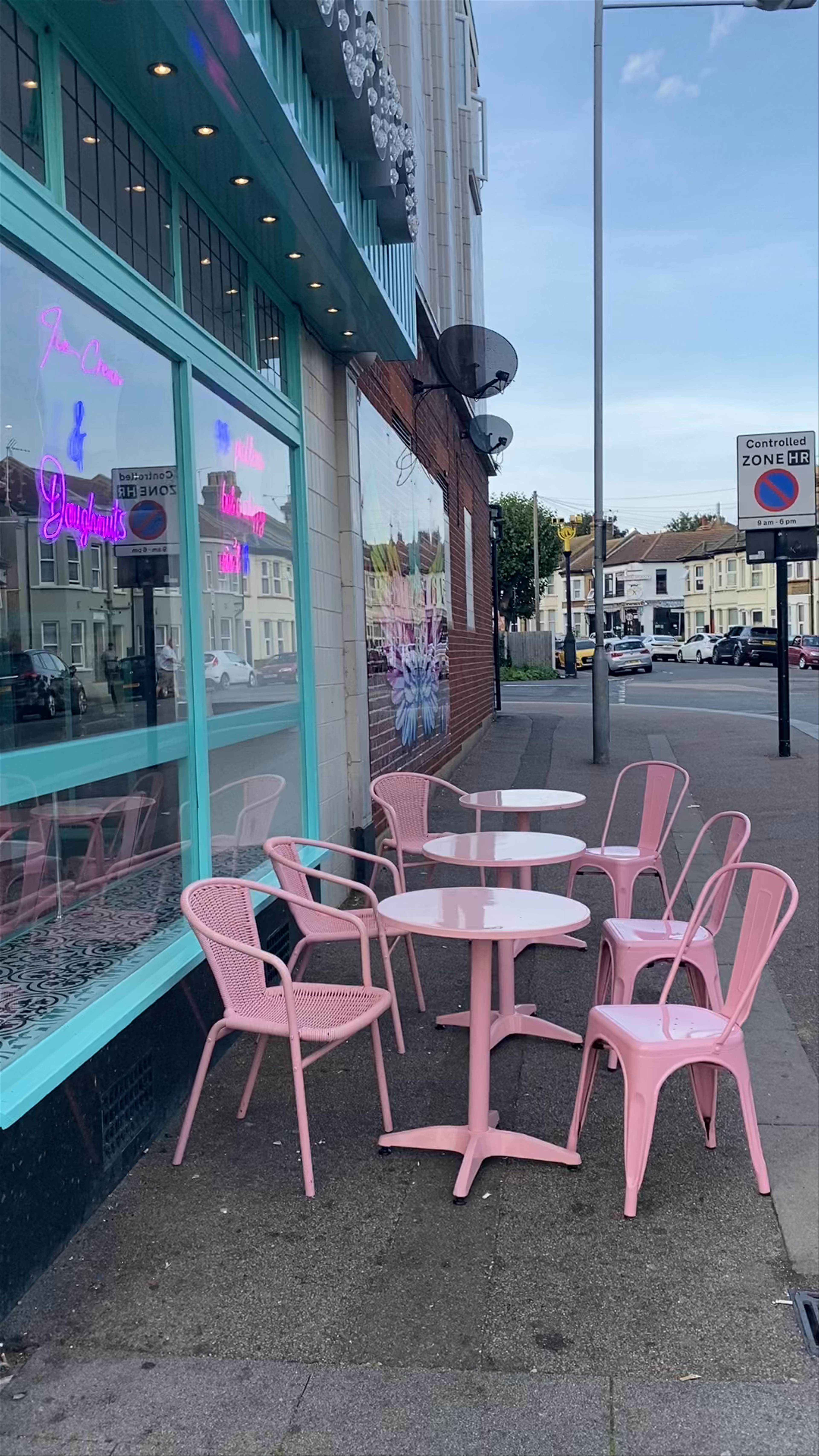 Scoops 37