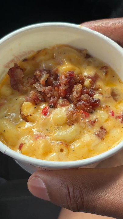 Newk's Eatery - Flavor Packed Six Cheese Pimiento Mac with Bacon - Sandwiches Near Me - Atlanta, Georgia