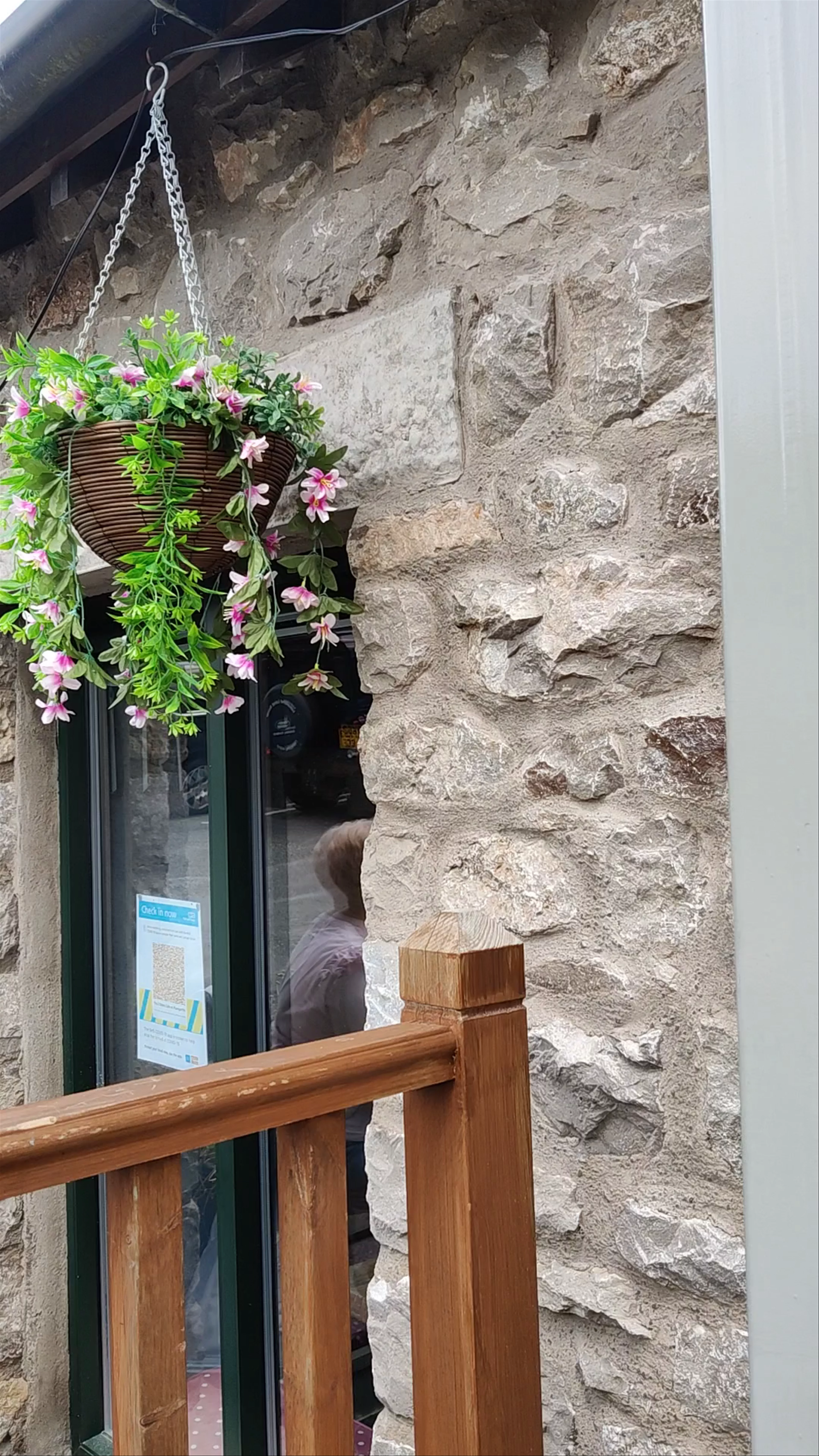 2 Sisters Cafe at Plumgarths