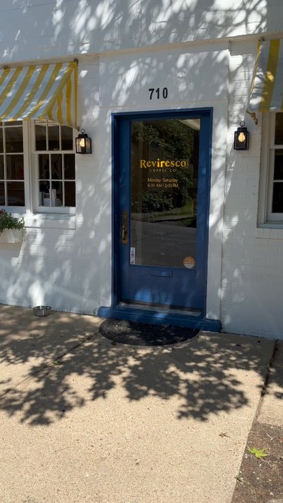 Reviresco Coffee - The shop front and outdoor space - Coffee & Tea Near Me - Richmond, Virginia