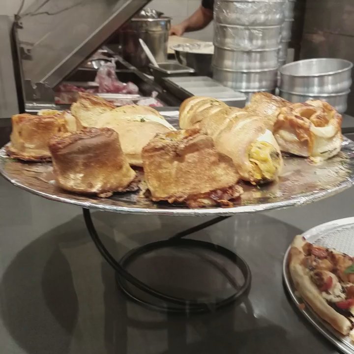 Empire Pizza - Wow. New York Style Pizza on parade - Pizza Near Me - Houston, Texas