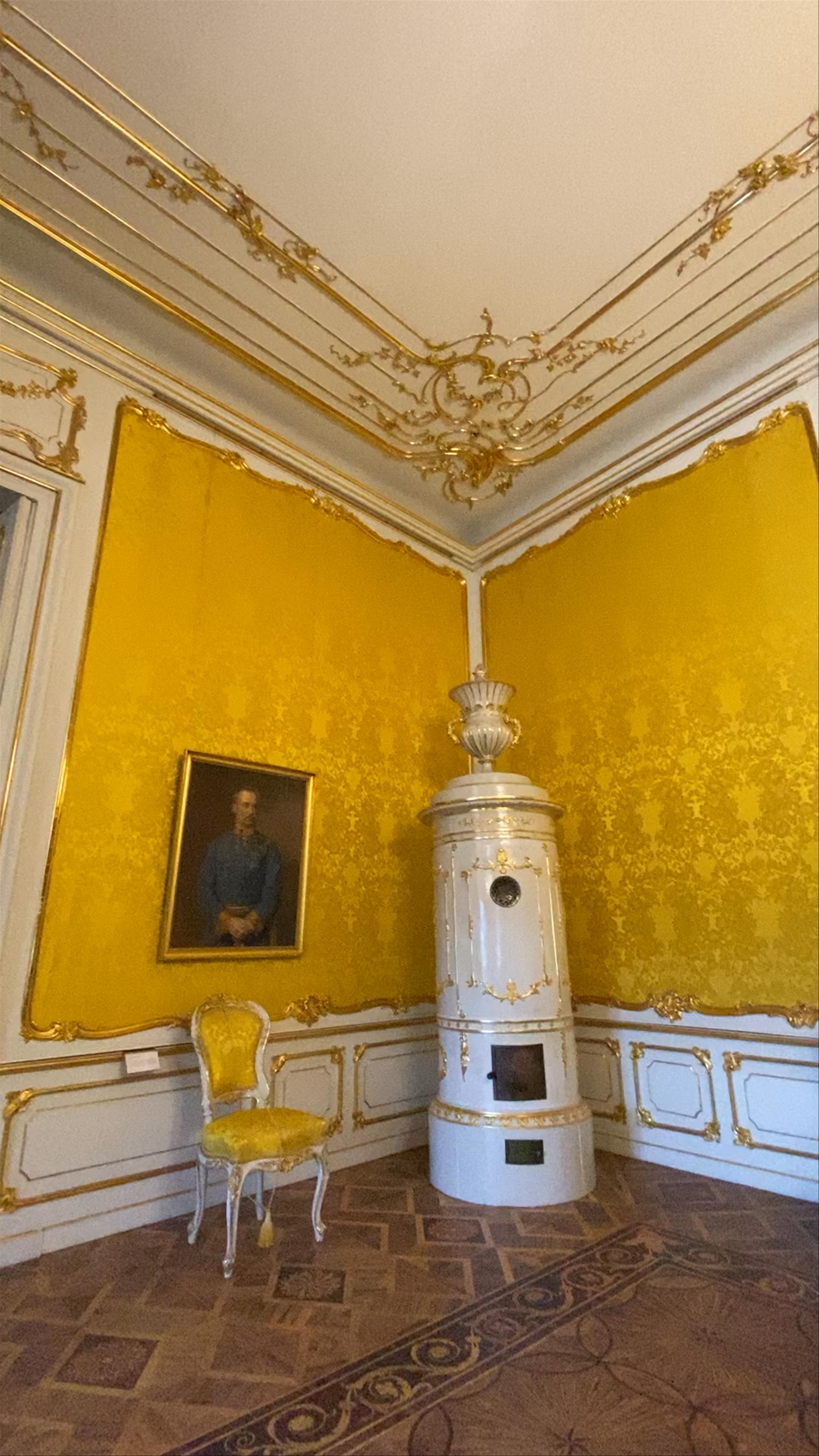 Albertina Museum: Golden Halls of Viennese Elegance