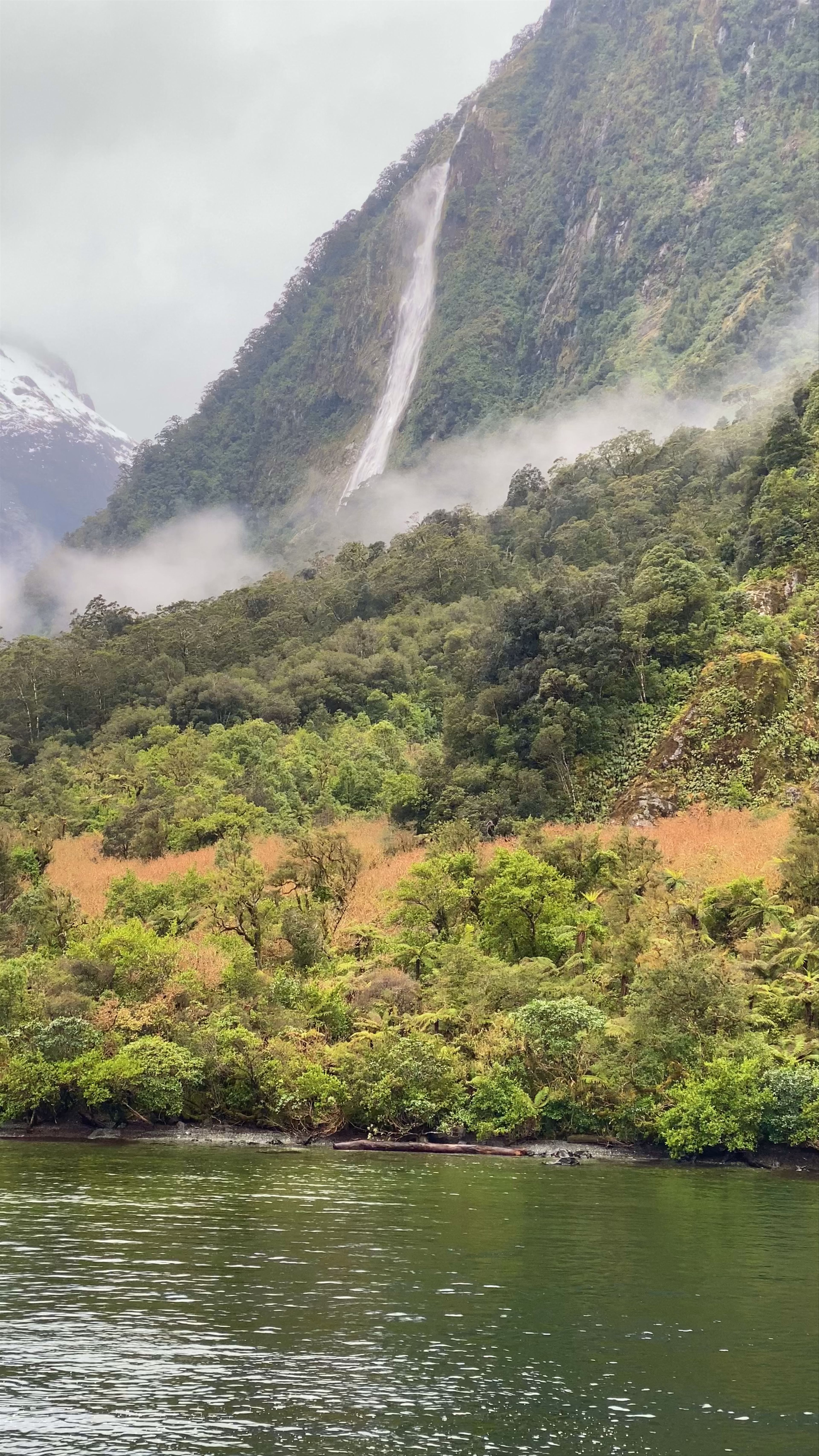 Milford Sound Passage