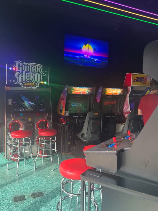 Pixel Palace Arcade and Bar - Bars Near Me - Round Rock, Texas