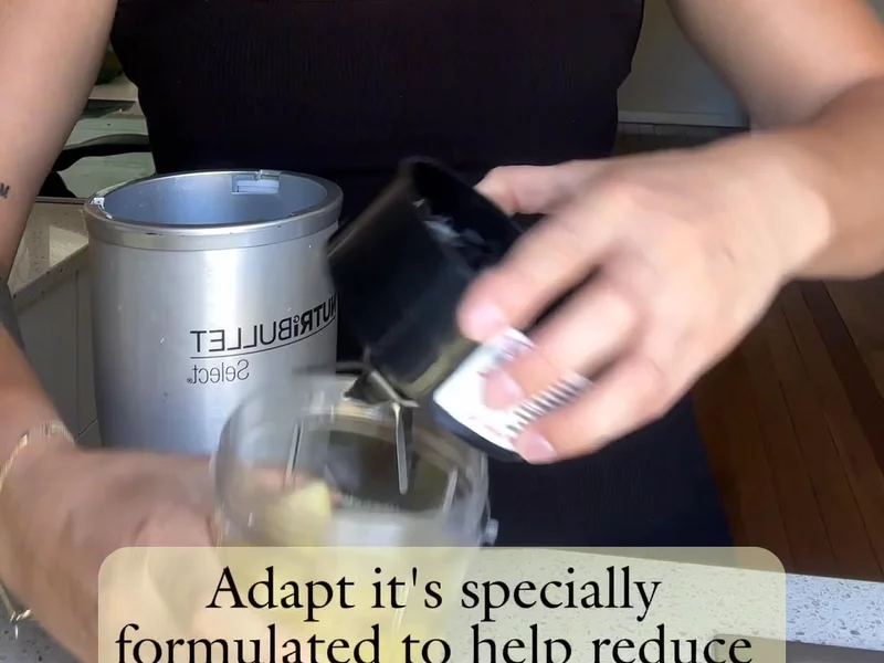 Refreshing pineapple smoothie for Glowable
