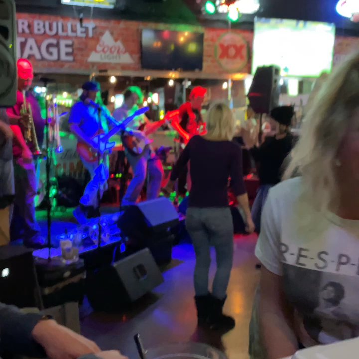 Kimmyz Tatum Point - Live band on a Sat night - Sports Bars Near Me - Phoenix, Arizona