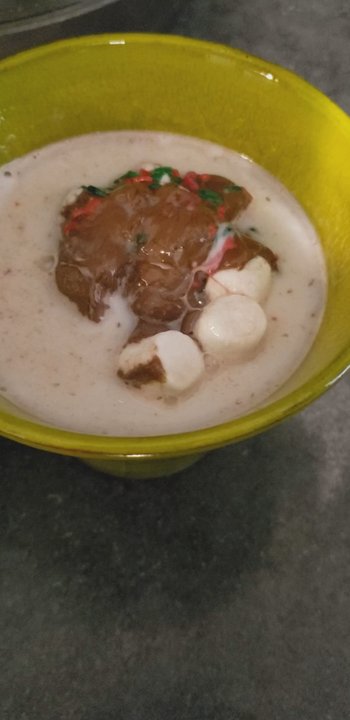 Park Edge Sweet Shoppe - Hot chocolate bomb! - Candy Stores Near Me - Buffalo, New York