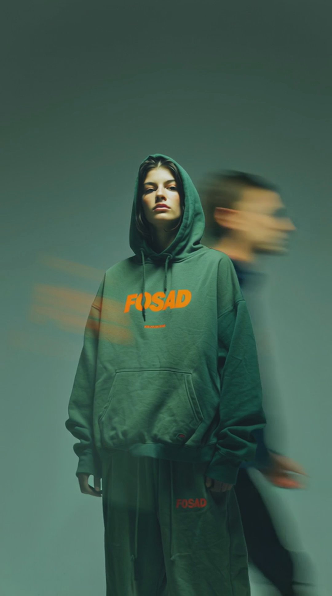 Leo: Product Demo (Lifestyle)