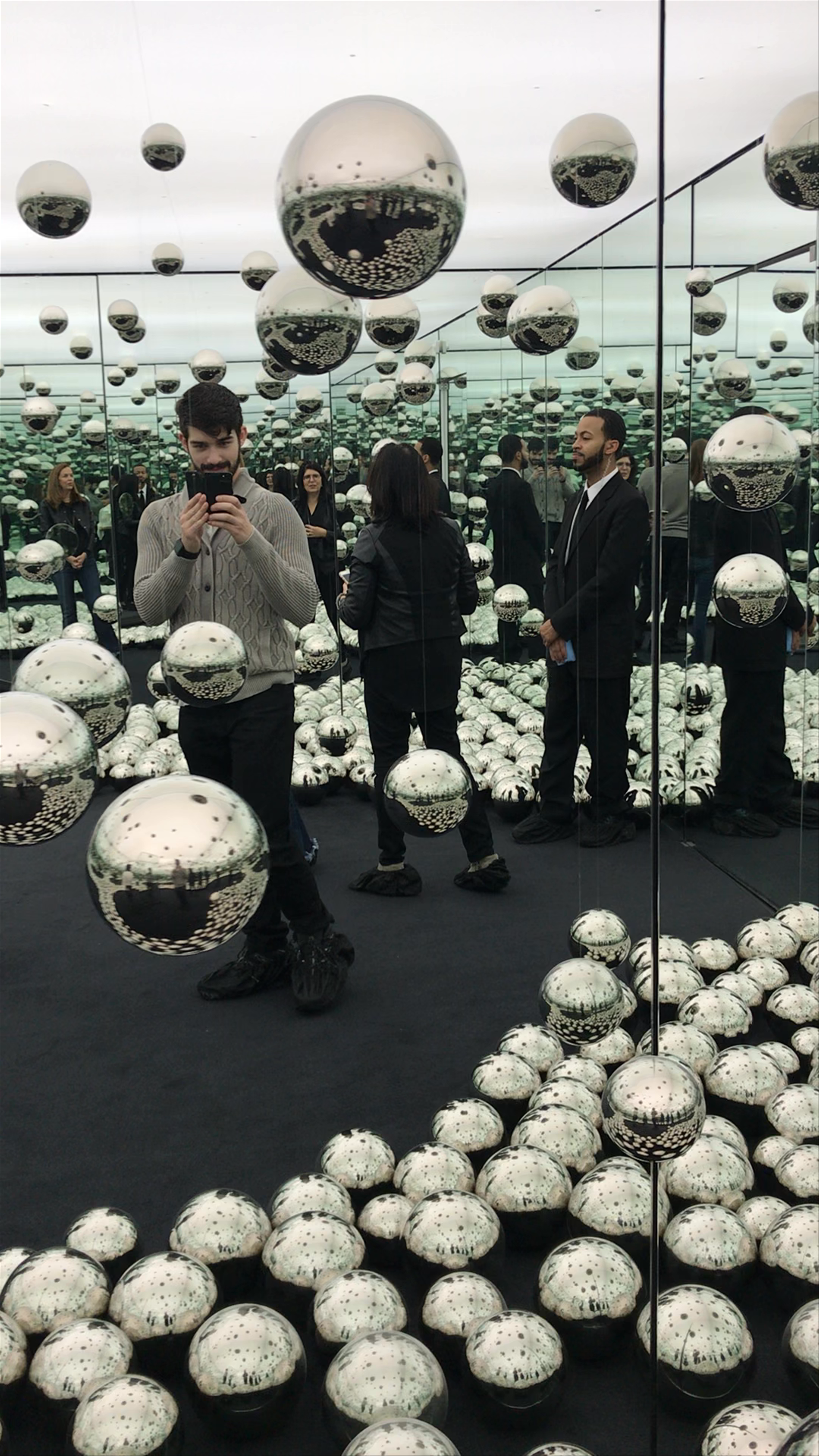 Immersive Mirror Installation at WNDR Museum, Chicago