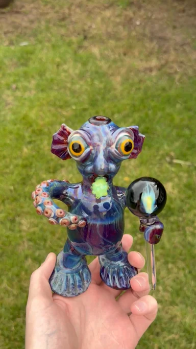 Preview pic of Kahuna