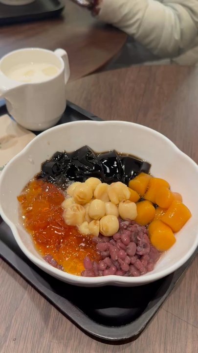 Makkee Dessert - Desserts Near Me - Rowland Heights, California