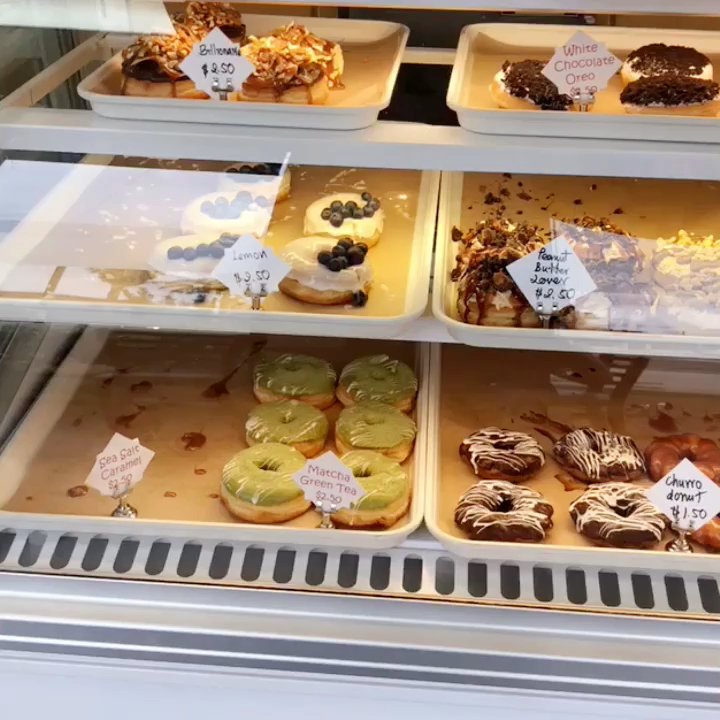 Donut Hub - These donuts are amazing! She puts her heart into everything that she makes. I'll drive from Corona for these donuts! - Donuts Near Me - Orange, California