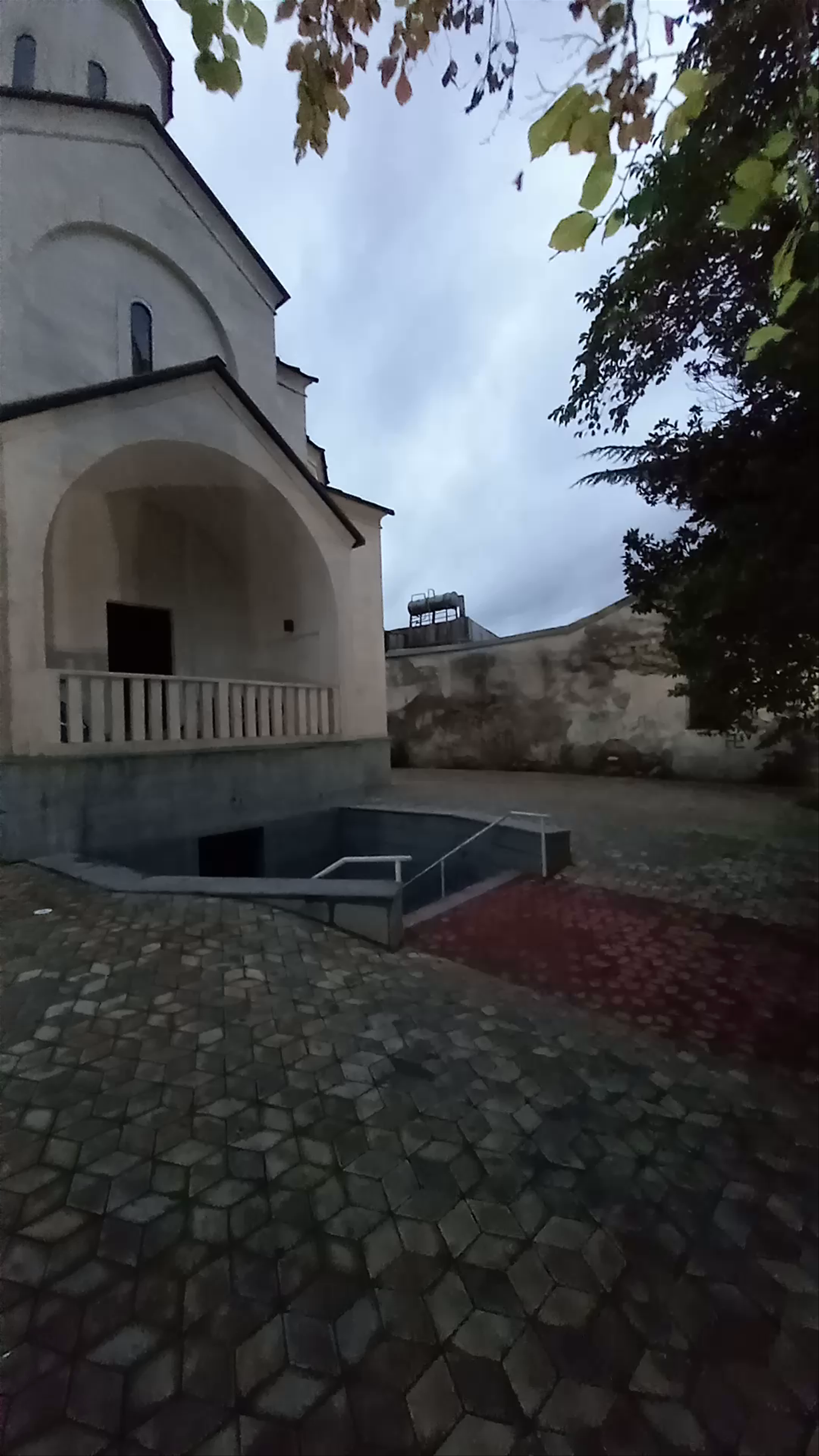 Church - ეკლესია