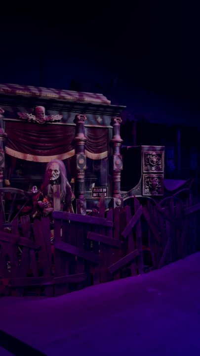 Dark Hour Haunted House - Haunted Houses Near Me - Plano, Texas