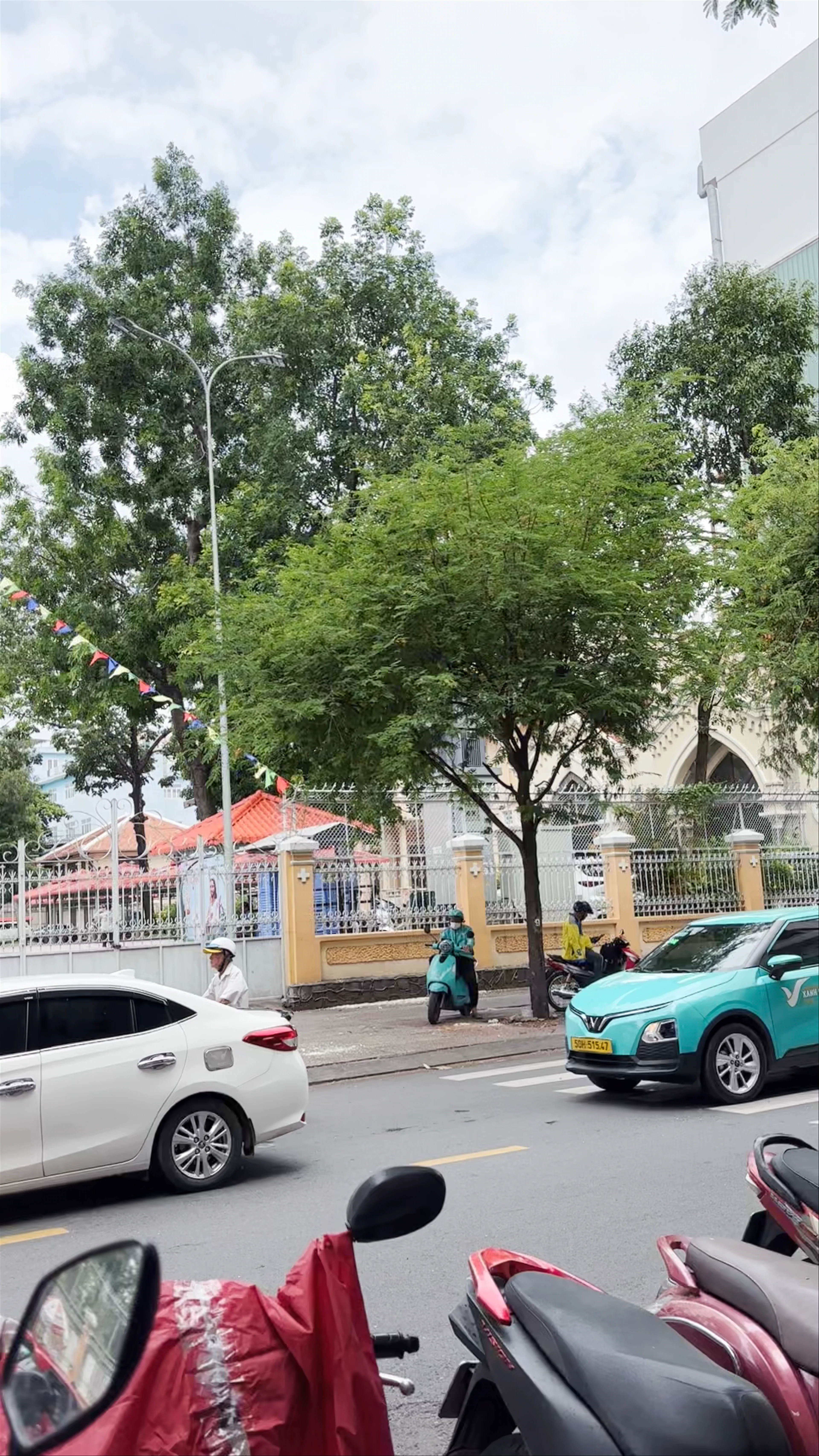 Tượng Thánh Mátthêu Lê Văn Gẫm