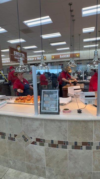 Buc-ees - brisket - Gas Stations Near Me - Auburn, Alabama