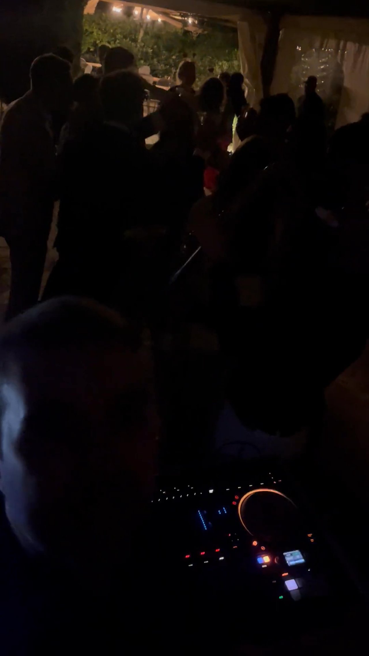 Waves DJ & Sax - Live Promo 2026 - video